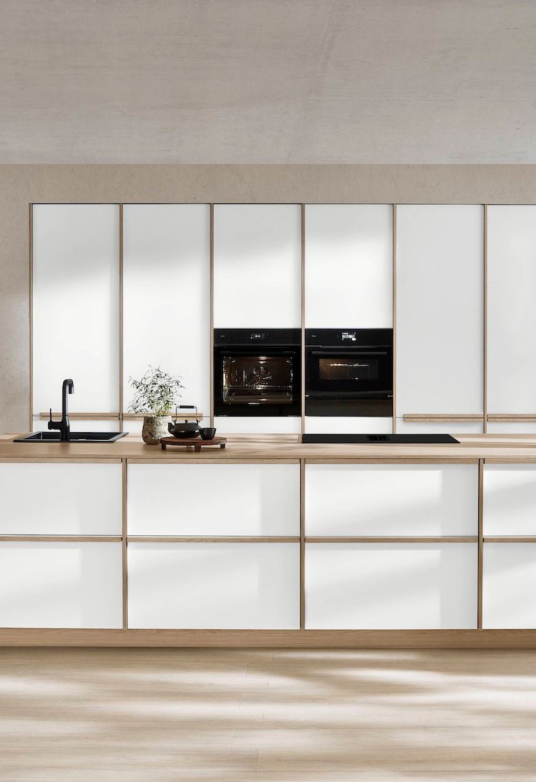 Nobilia Senso White Matte Island Kitchen